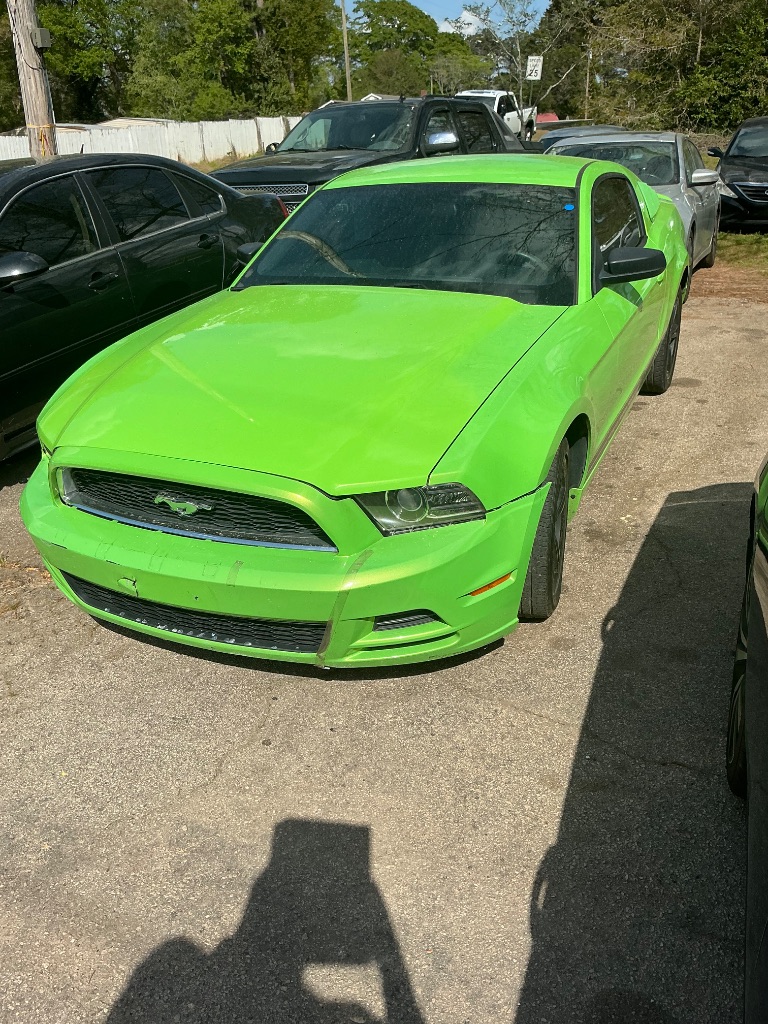 2013 Ford Mustang V6